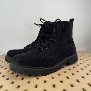 Divided Women’s Work Boot Black Faux Suede Lace Up Lug Sole Size 8.5 US